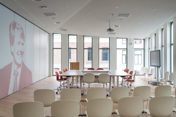 Interieurontwerp monumentaal stadhuis Wageningen - Blossom Architecture